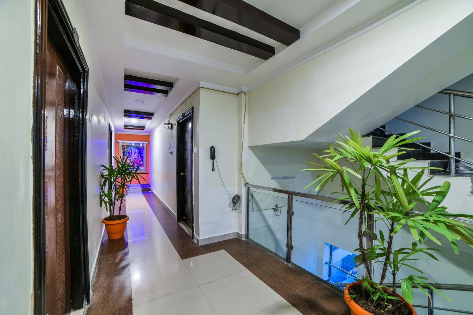 Oyo Surya Teja Residency Hotel Khammam Ngoại thất bức ảnh