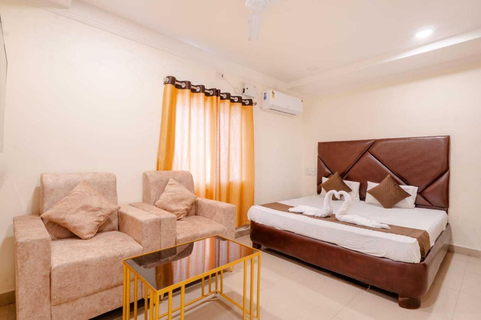 Oyo Surya Teja Residency Hotel Khammam Ngoại thất bức ảnh
